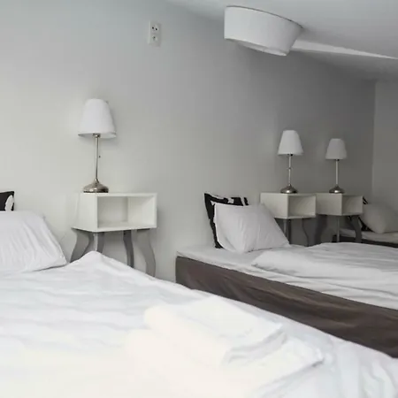 Biala Wstazka Czepino