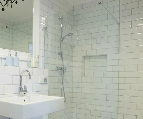 Bed and breakfast Biala Wstazka 3*